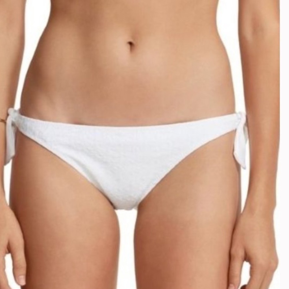 Kisuii white bikini set size medium - Picture 6 of 7